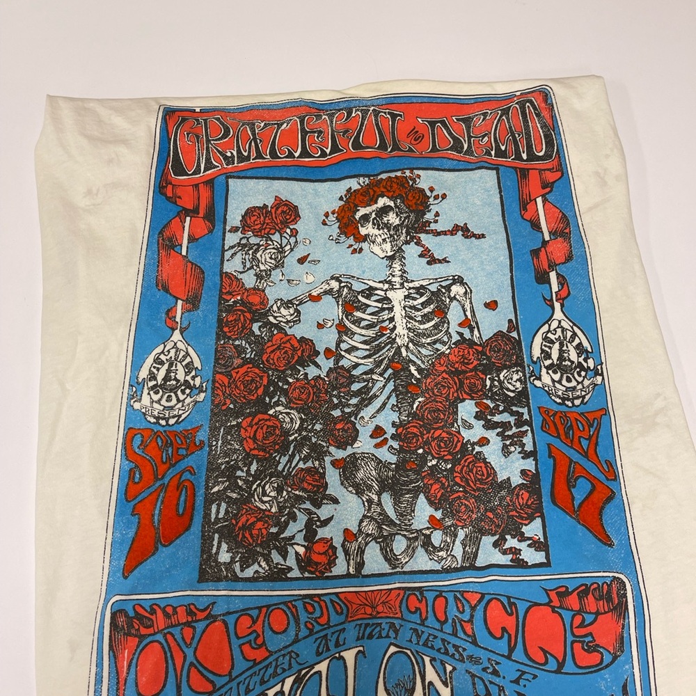 Grateful Dead shirt